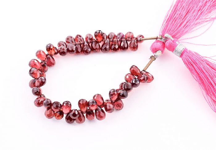 Garnet (Red) 4X6mm Faceted Tear Drops (Calibrated)